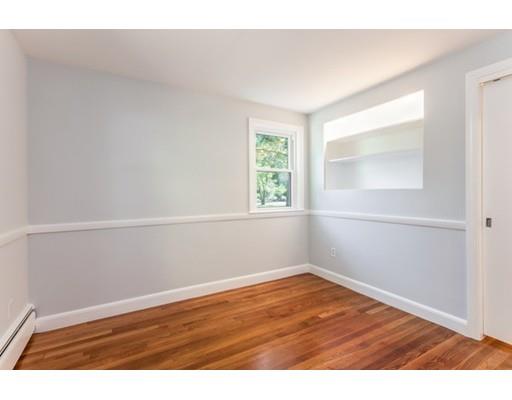 441 Dutton Road Sudbury, MA 01776 - Photo 8 of 22