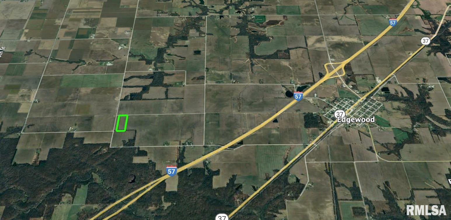 500 E Road Edgewood, IL 62426 - Photo 3 of 3