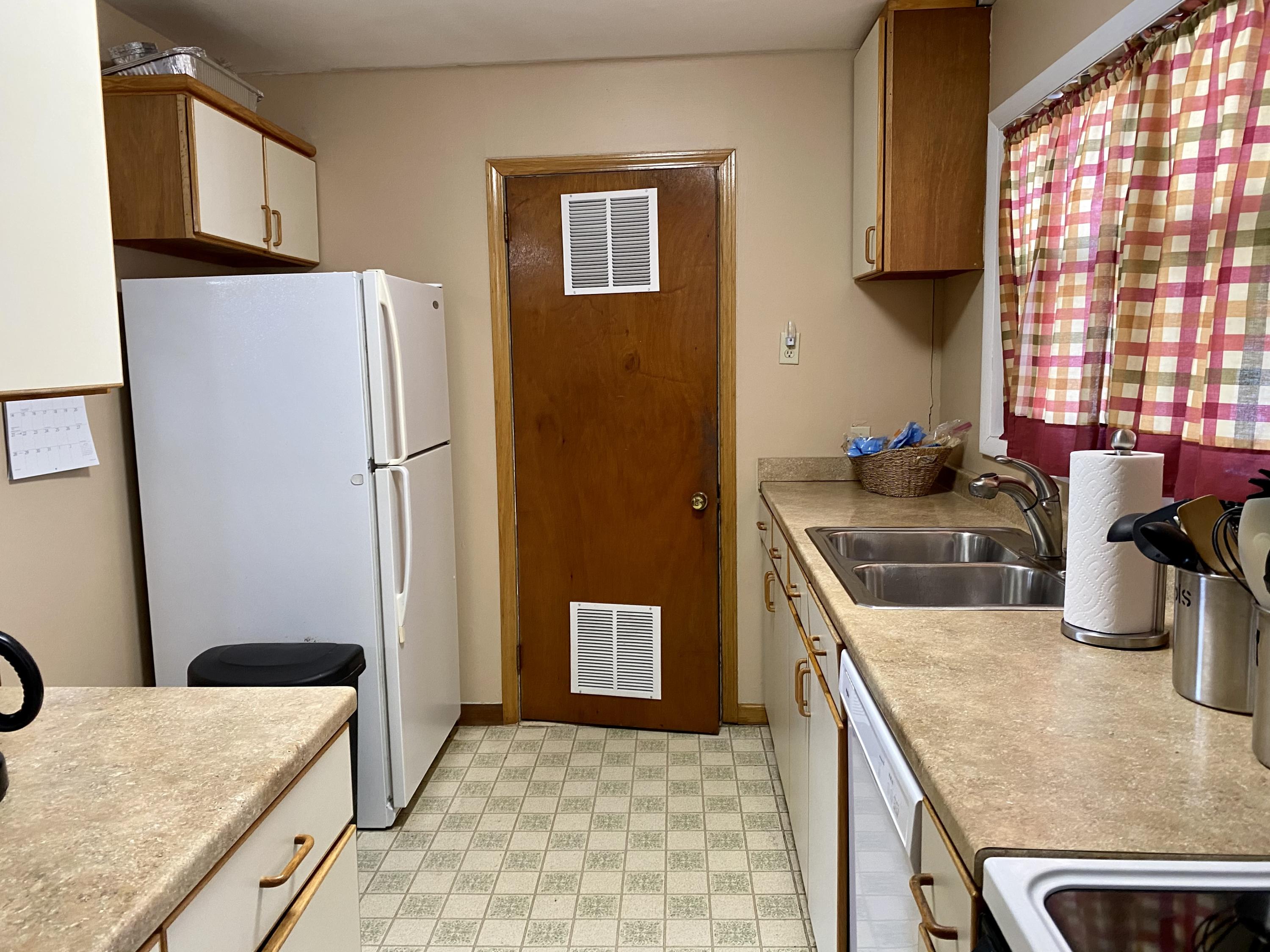 326 East Fairview Road Oak Ridge, TN 37830 - Photo 10 of 24 10