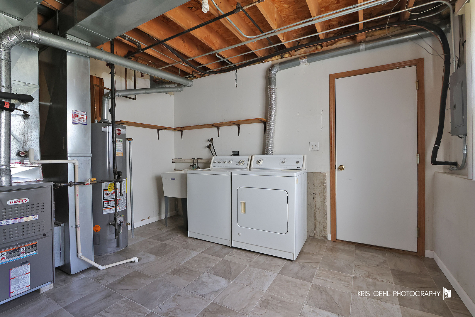 1038 Redondo Drive Romeoville, IL 60446 - Photo 13 of 23 a utility room with dryer and washer
