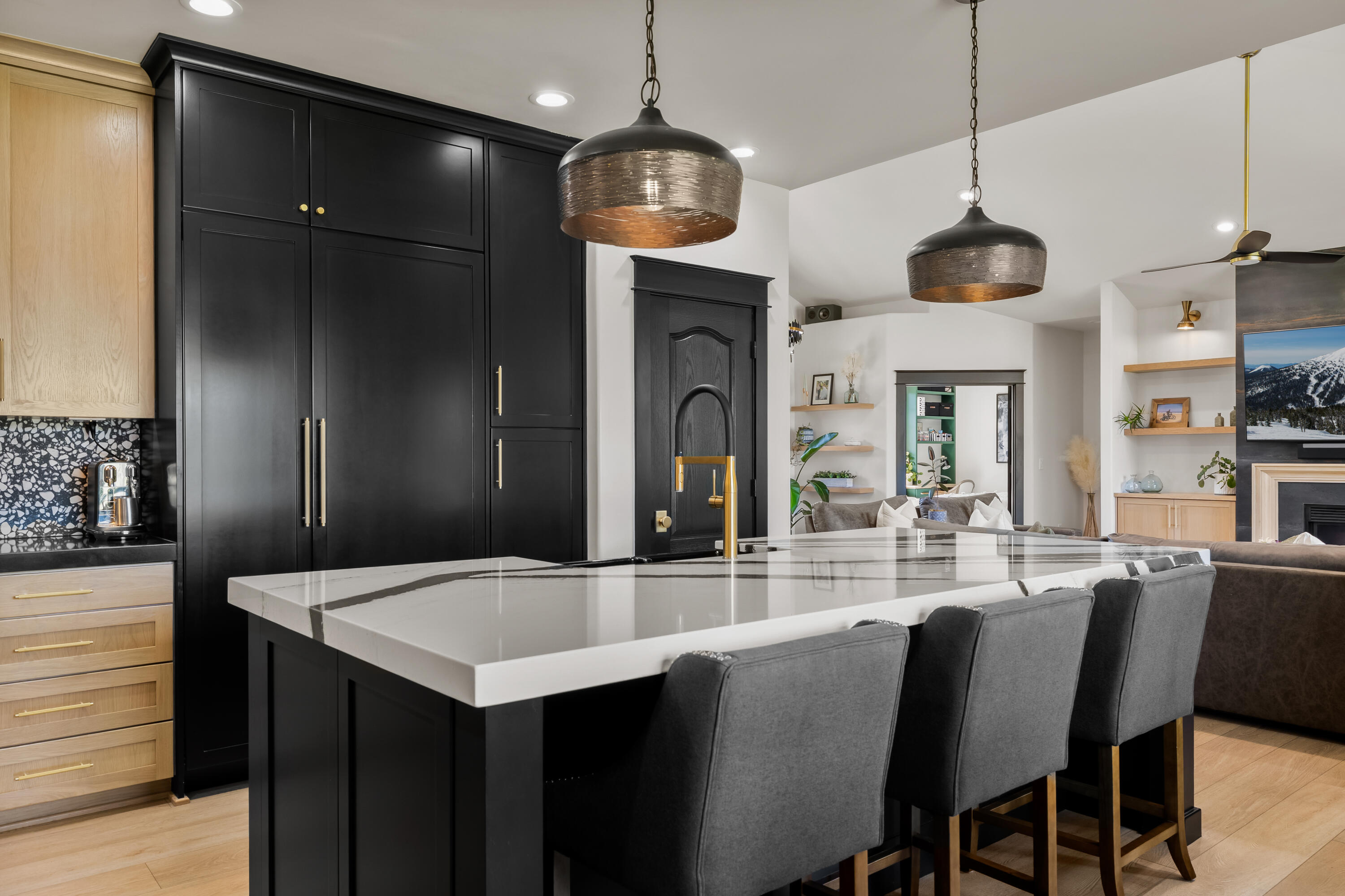 62705 Hamby Road Bend, OR 97701 - Photo 13 of 49 a kitchen with center island table and chairs