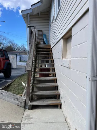 $295,000 | 3027 Yost Place Northeast, Washington, DC 20018