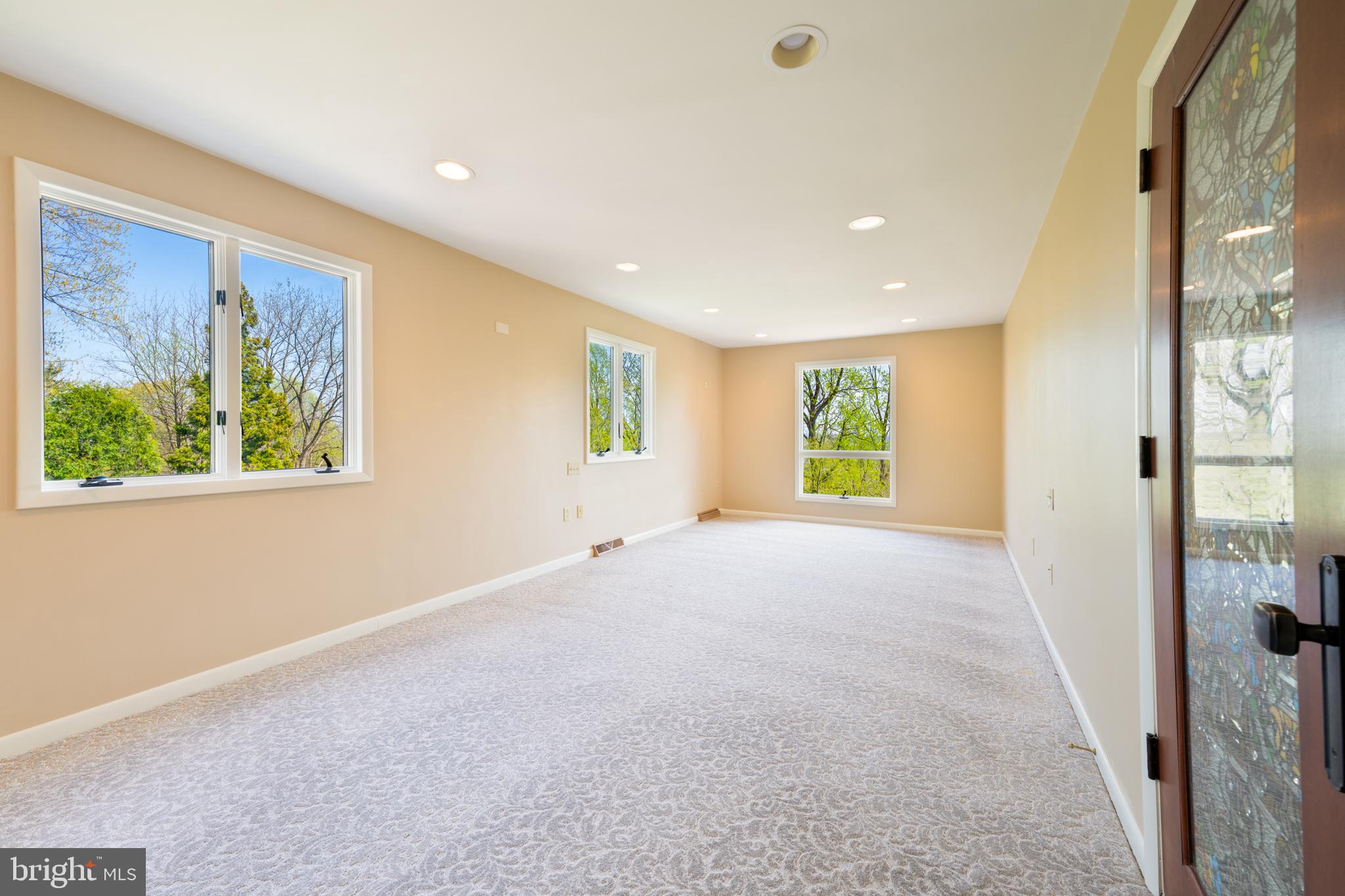 3446 Honeysuckle Road Bethlehem, PA 18015 - Photo 31 of 80