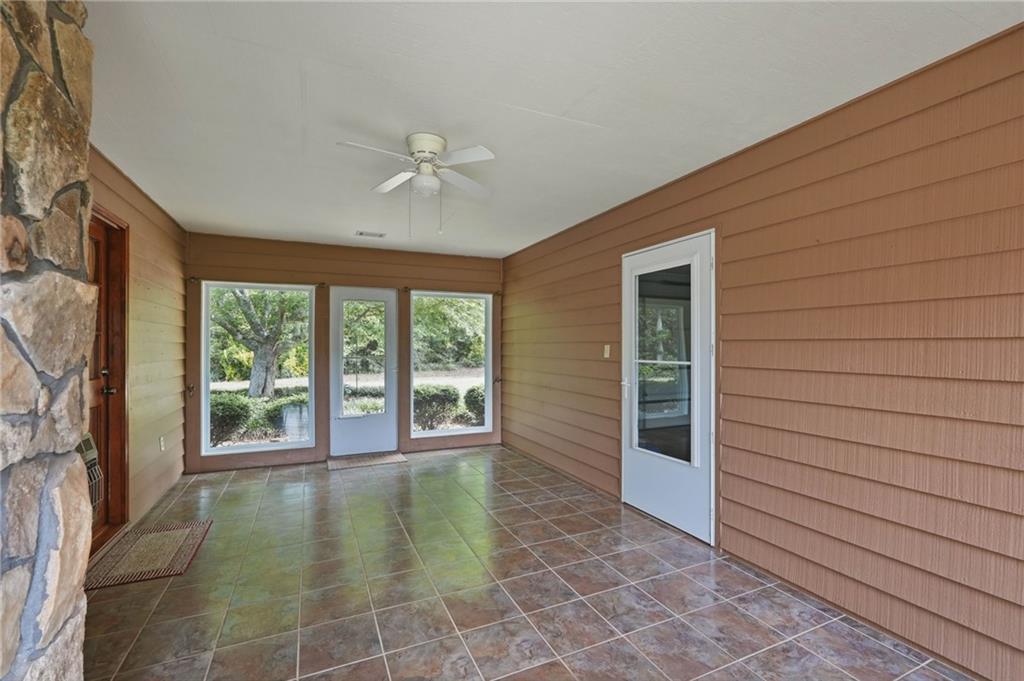 4920 McCoy Circle Cumming, GA 30040 - Photo 9 of 50 Gallery Image 9
