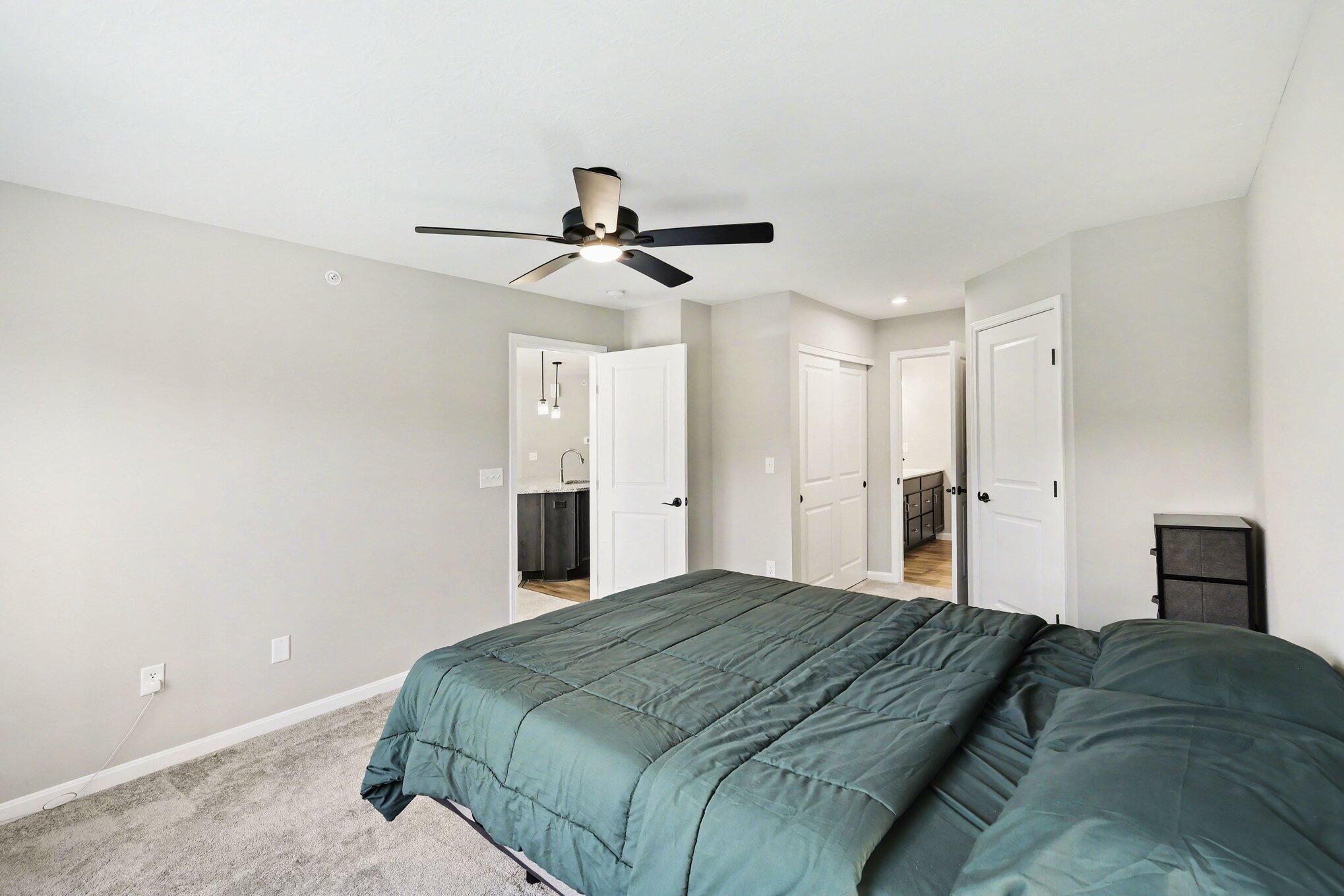 2491 Bella Ridge, Unit 403104 Covington, KY 41011 - Photo 17 of 33