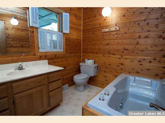 29098 Huxtable Point Road Merrifield, MN 56465 - Photo 14 of 20 Gallery Image 14