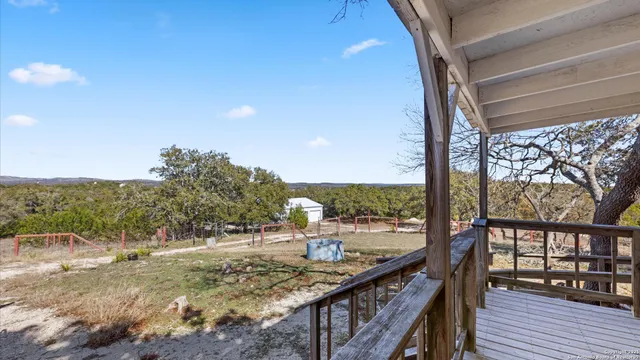 $549,900 | 100 Quail Run, Spring Branch, TX 78070