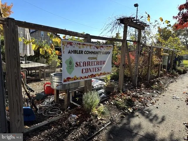 $2,500 | 251 Bannockburn Avenue, Ambler, PA 19002