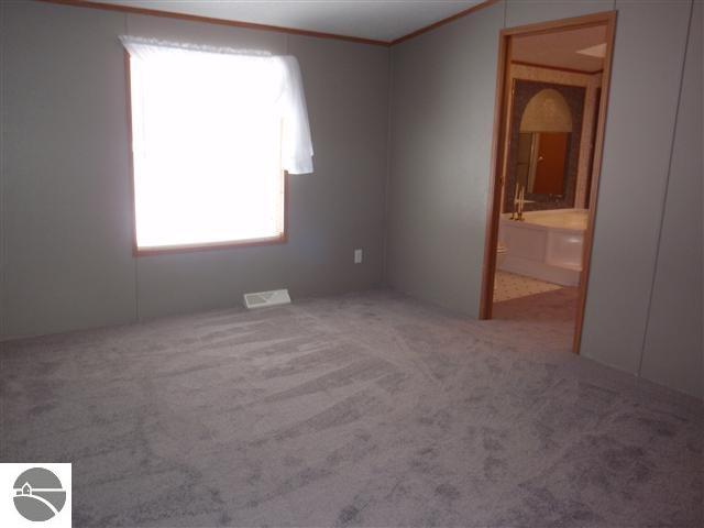 17847 St Pierre Road Arcadia, MI 49613 - Photo 45 of 72 1741920-48.JPG