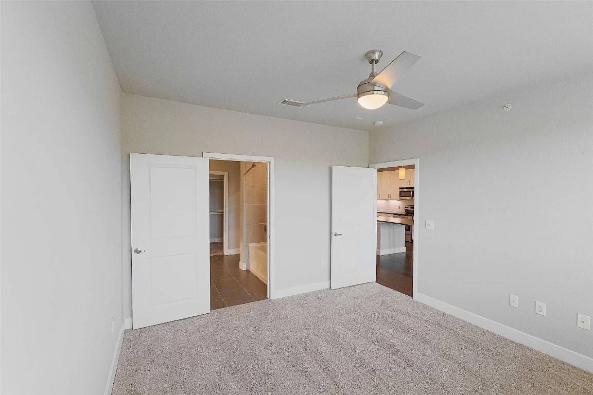 4800 Steiner Ranch Boulevard, Unit 11303 Austin, TX 78732 - Photo 19 of 23 Up to 8 weeks free rent plus reduced deposits!