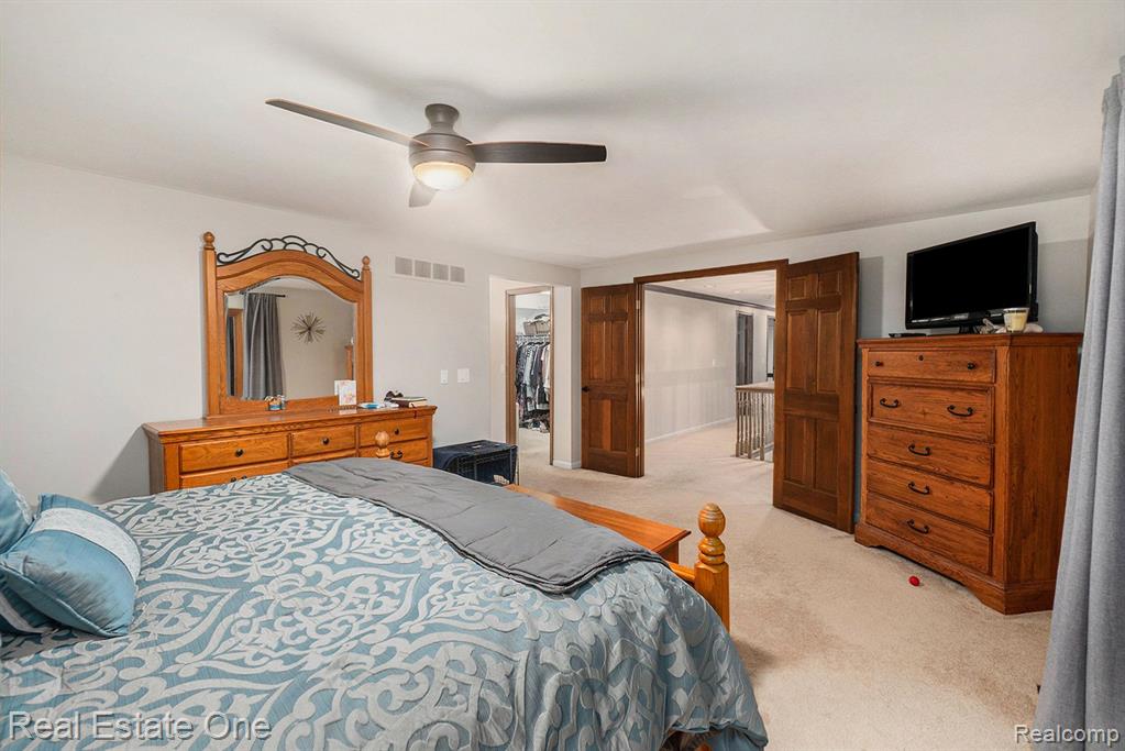 3632 Summit Ridge Drive Rochester Hills, MI 48306 - Photo 16 of 33