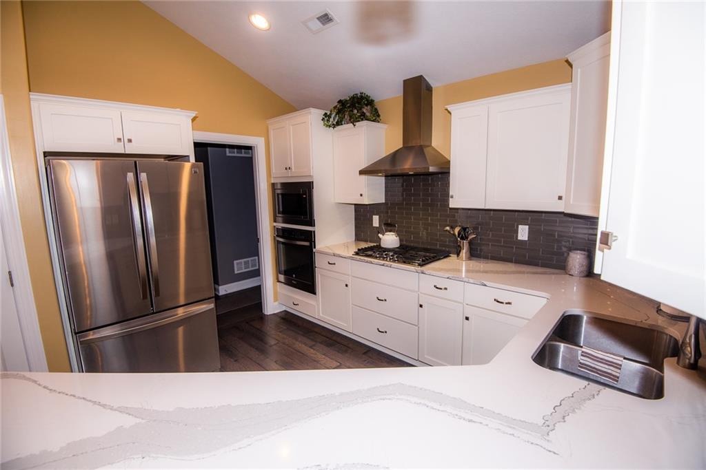 391 Saddlebrook Road Gibsonia, PA 15044 - Photo 13 of 24 Gallery Image 13