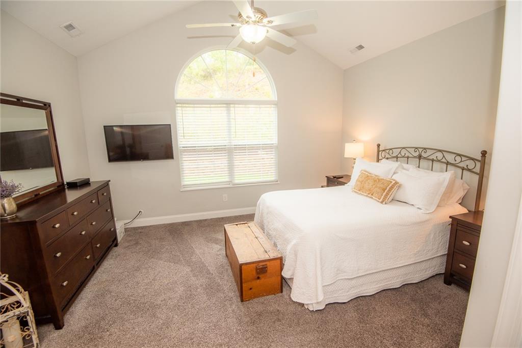 391 Saddlebrook Road Gibsonia, PA 15044 - Photo 16 of 24 Gallery Image 16