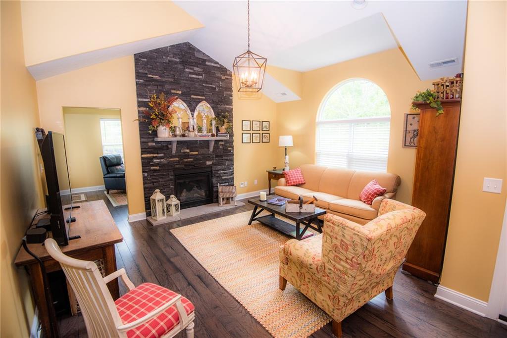 391 Saddlebrook Road Gibsonia, PA 15044 - Photo 2 of 24 Gallery Image 2