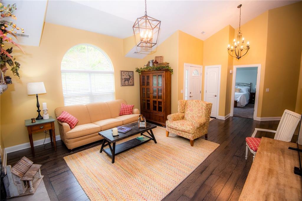 391 Saddlebrook Road Gibsonia, PA 15044 - Photo 3 of 24 Gallery Image 3
