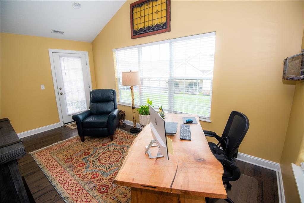 391 Saddlebrook Road Gibsonia, PA 15044 - Photo 5 of 24 Gallery Image 5