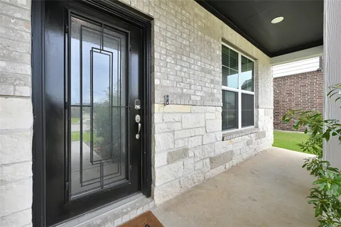 a view of entrance door of the house