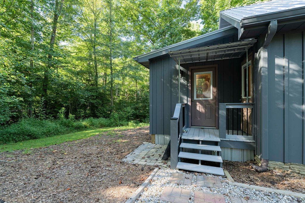 264 Chimney Ridge Blairsville, GA 30512 - Photo 32 of 39 Gallery Image 32