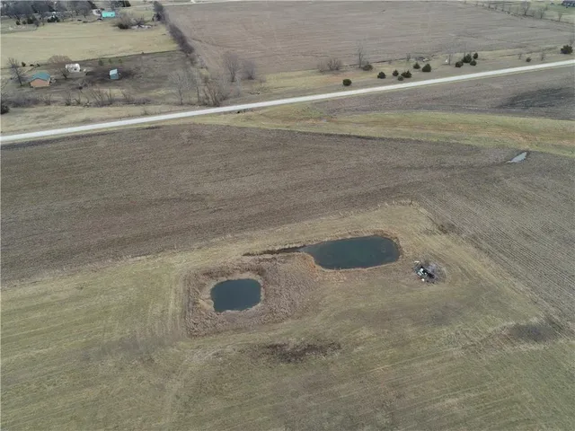 $170,000 | 3 West 287th Street, Paola, KS 66071