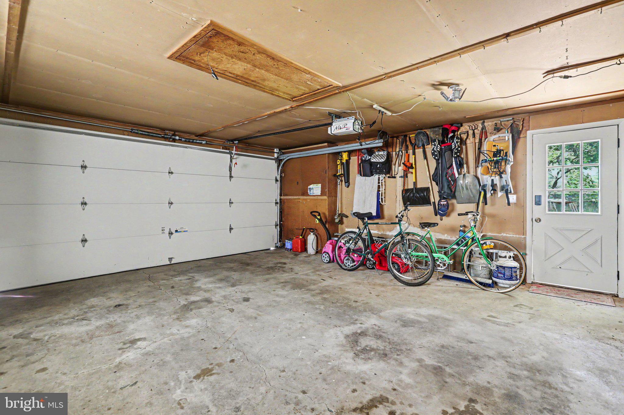 328 Harvey Road Hershey, PA 17033 - Photo 26 of 35 Gallery Image 26