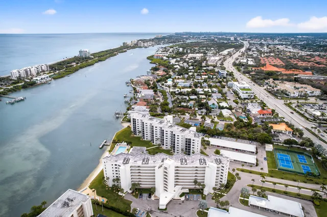 a picture of city view with outdoor space