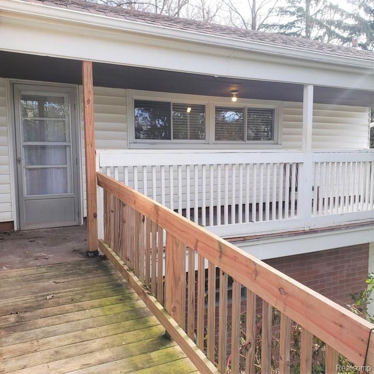 25304 Farmington Road Farmington Hills, MI 48336 - Photo 10 of 62