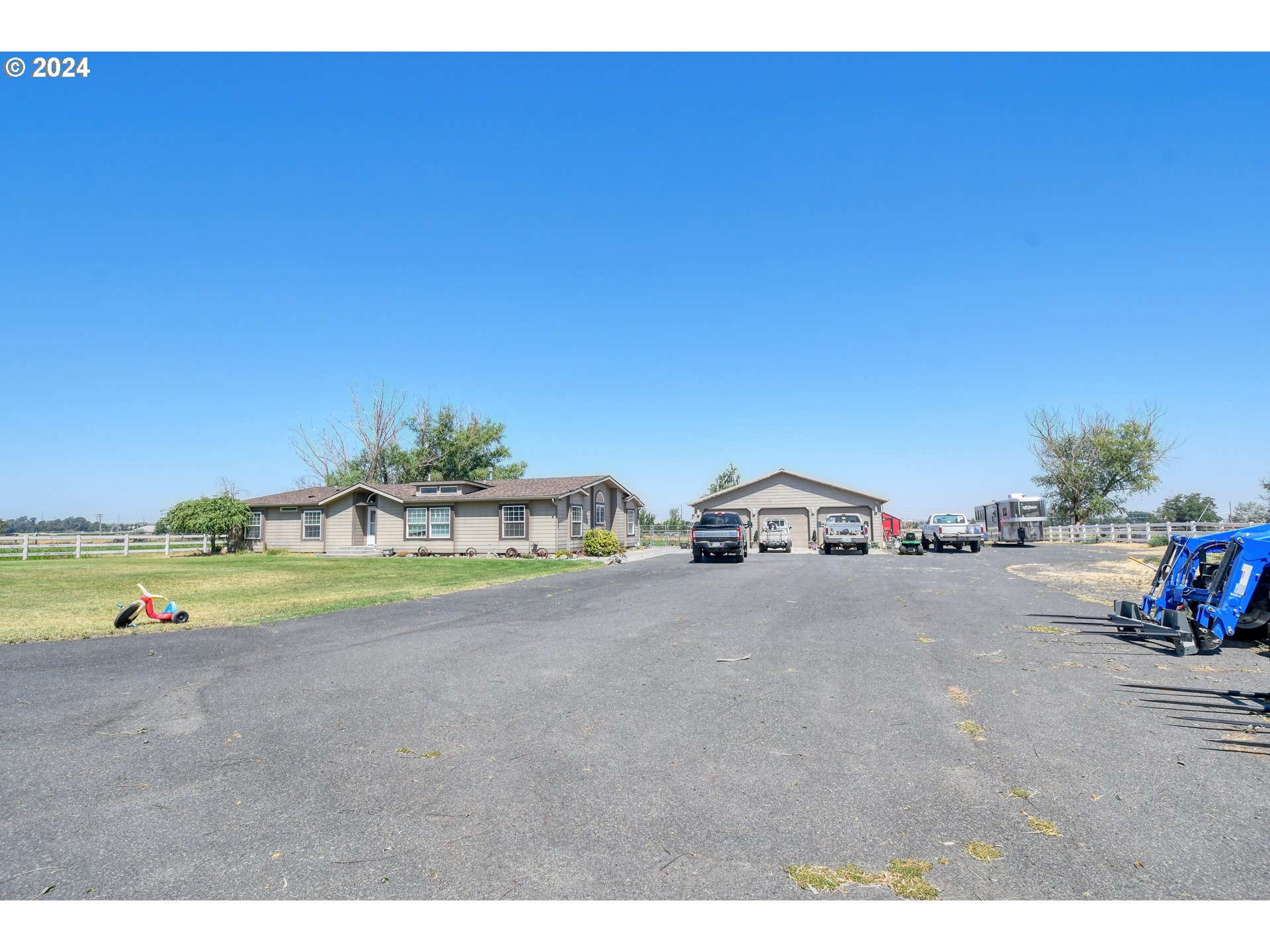 29477 Knight Road Hermiston, OR 97838 - Photo 21 of 30 Gallery Image 21