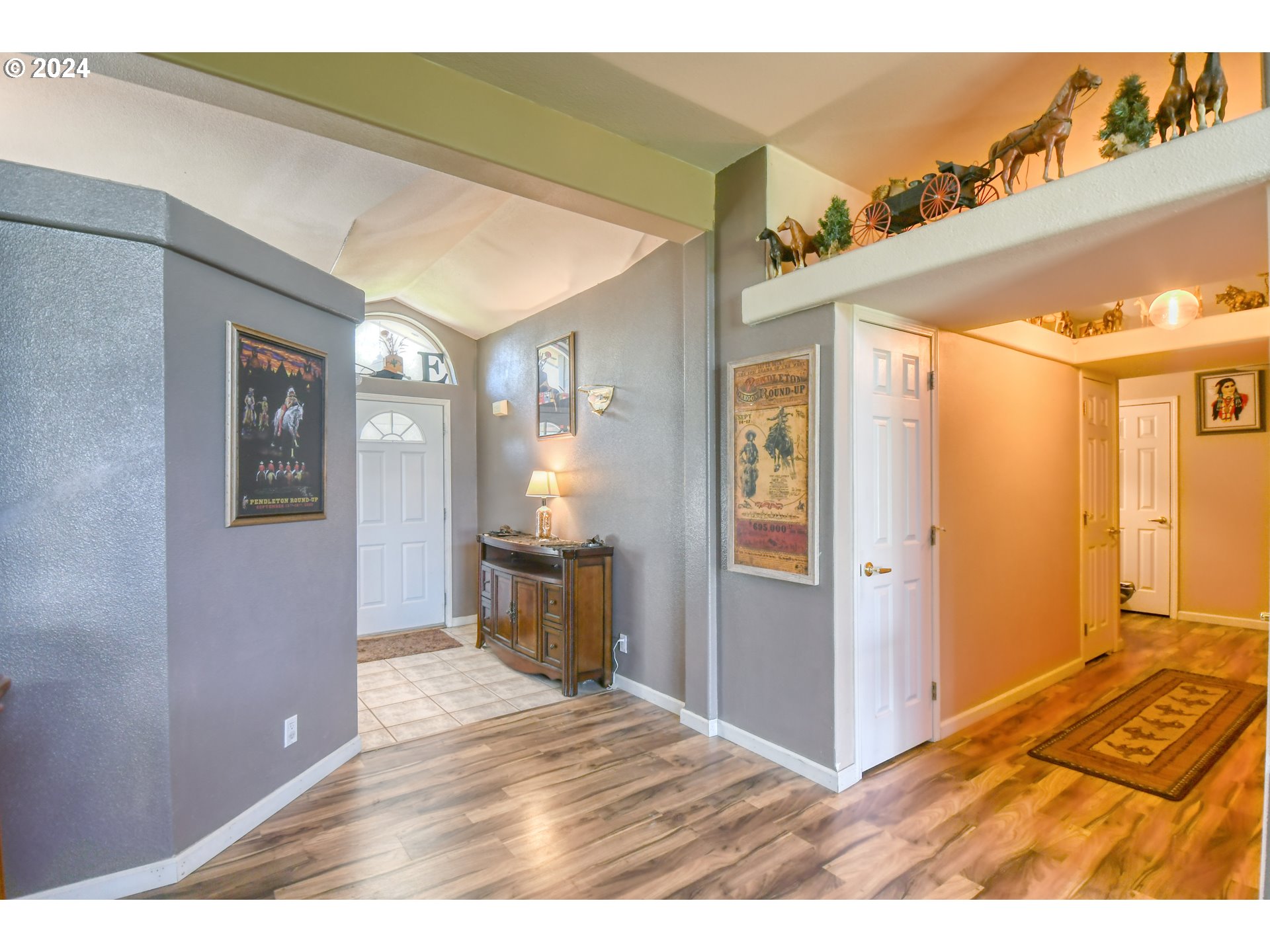 29477 Knight Road Hermiston, OR 97838 - Photo 3 of 30 Gallery Image 3