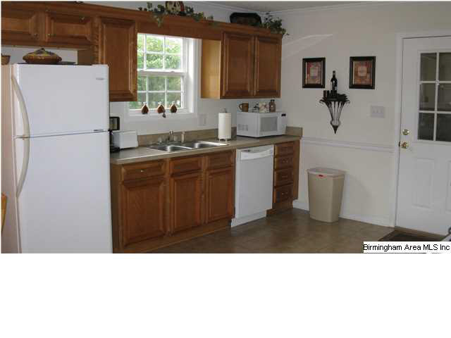 198 Emmaus Road Cleveland, AL 35049 - Photo 4 of 31 Gallery Image 4