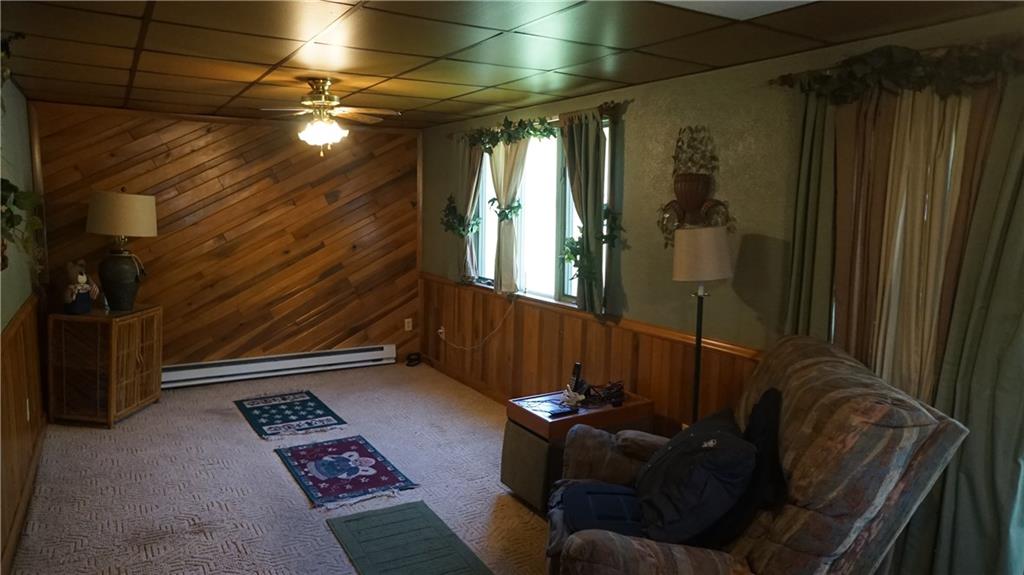 322 Freeport Road Butler, PA 16002 - Photo 2 of 16
