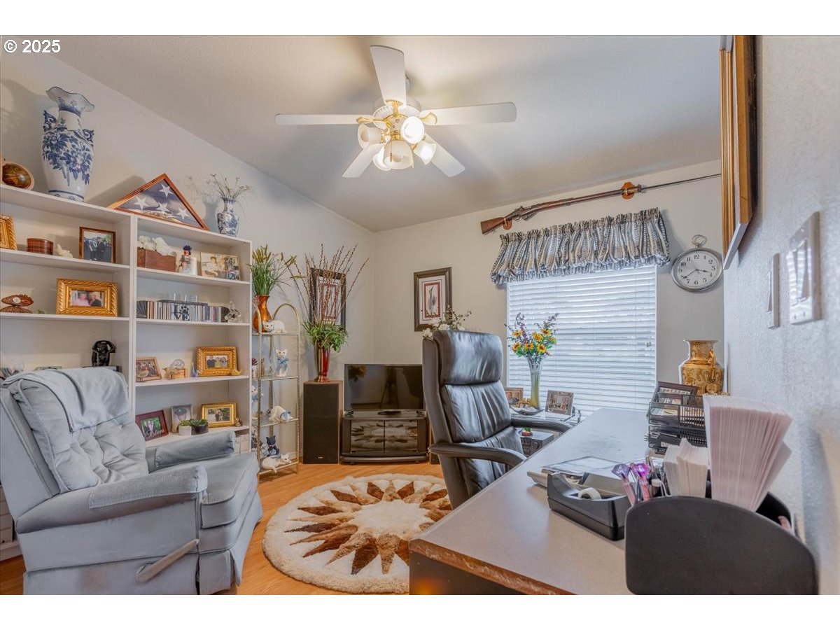27638 Riggs Hill Road Foster, OR 97345 - Photo 15 of 33 Gallery Image 15