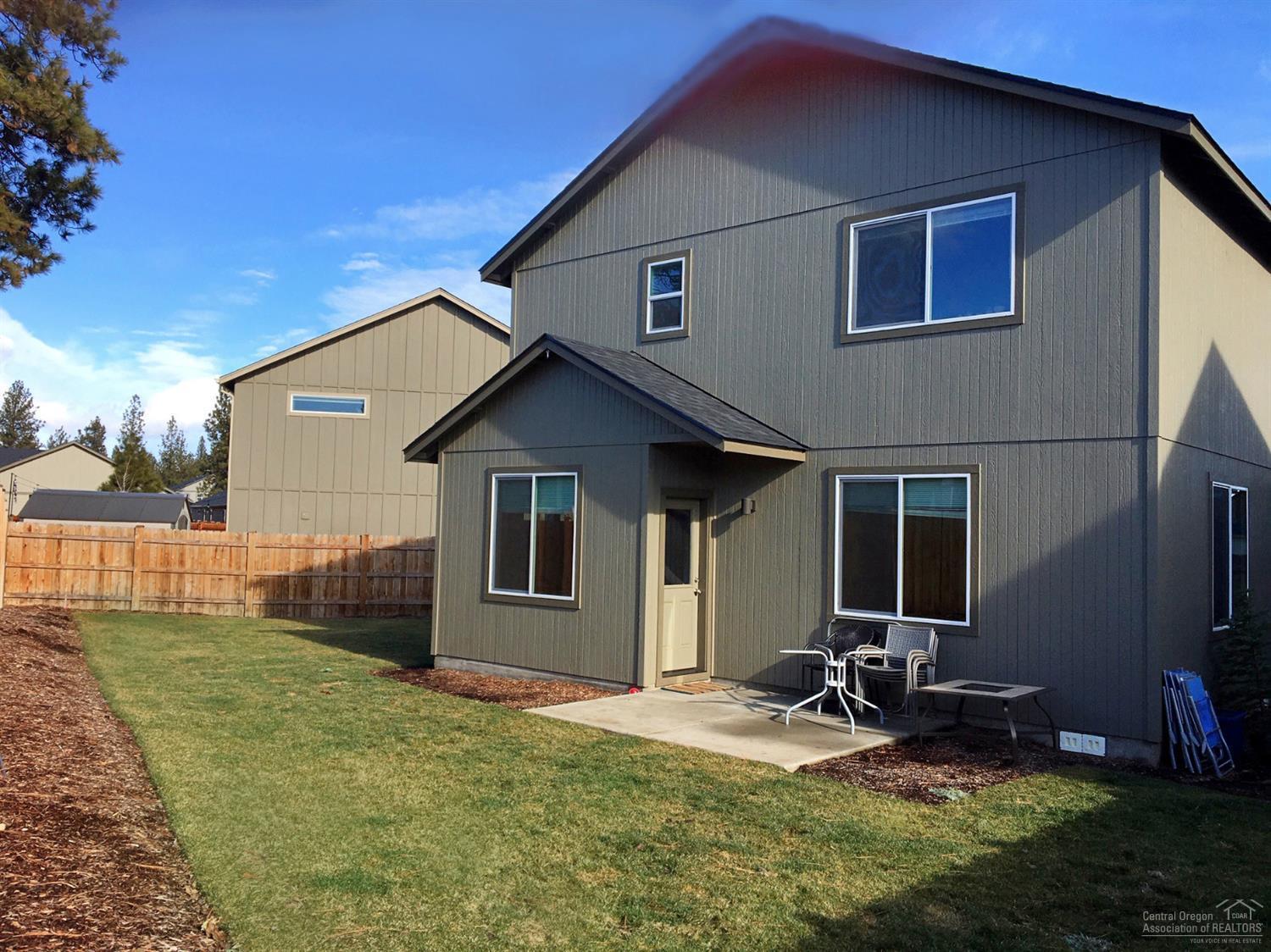 493 North Village Meadows Road Sisters, OR 97759 - Photo 5 of 9 Additional Photo