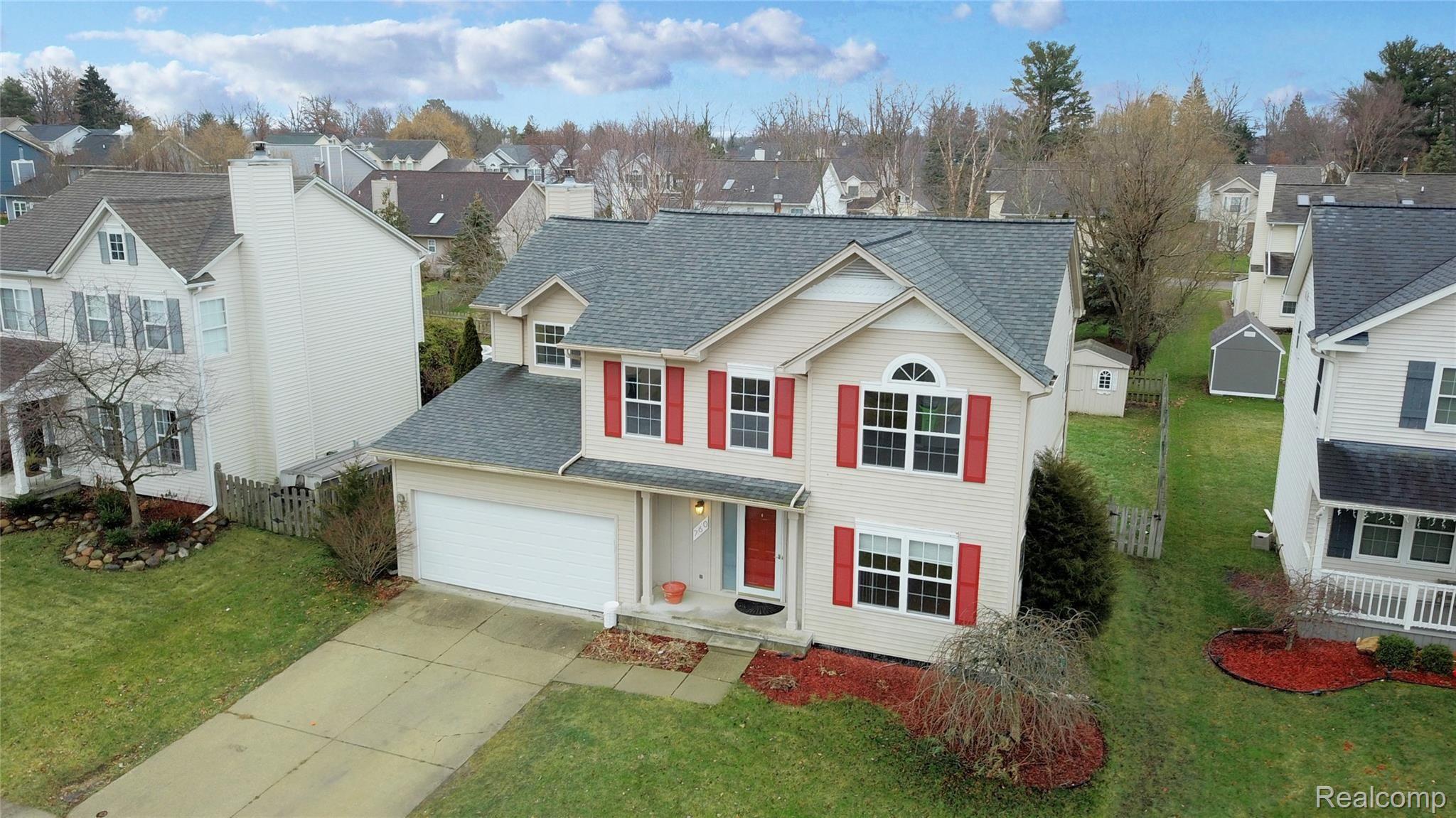 760 3rd Street Fenton, MI 48430 - Photo 1 of 19 JenniferTremaine.com