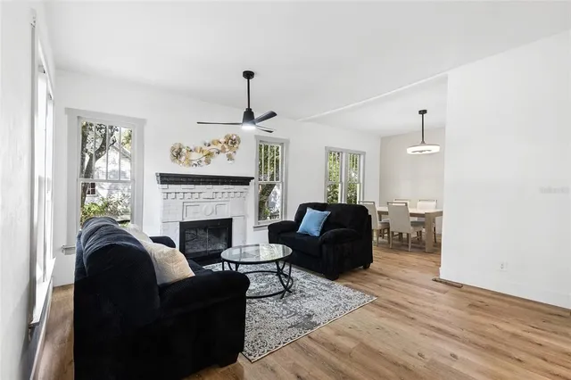 $189,900 | 14727 Northeast 142nd Street, Waldo, FL 32694