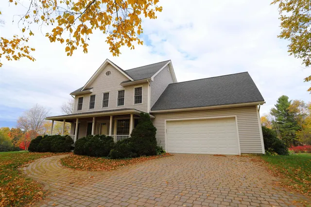 $550,000 | 36 Tomahawk Path, Derby, VT 05855