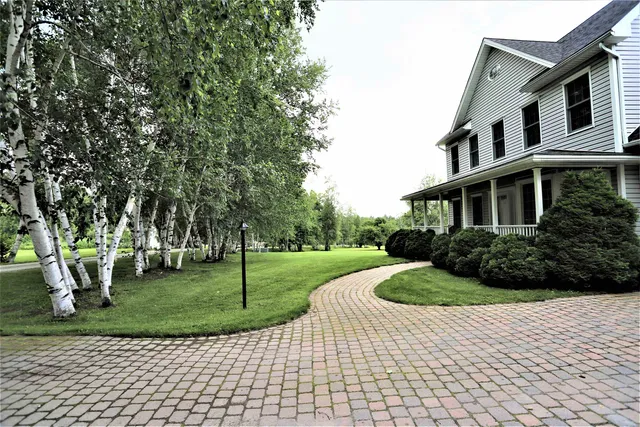 $550,000 | 36 Tomahawk Path, Derby, VT 05855