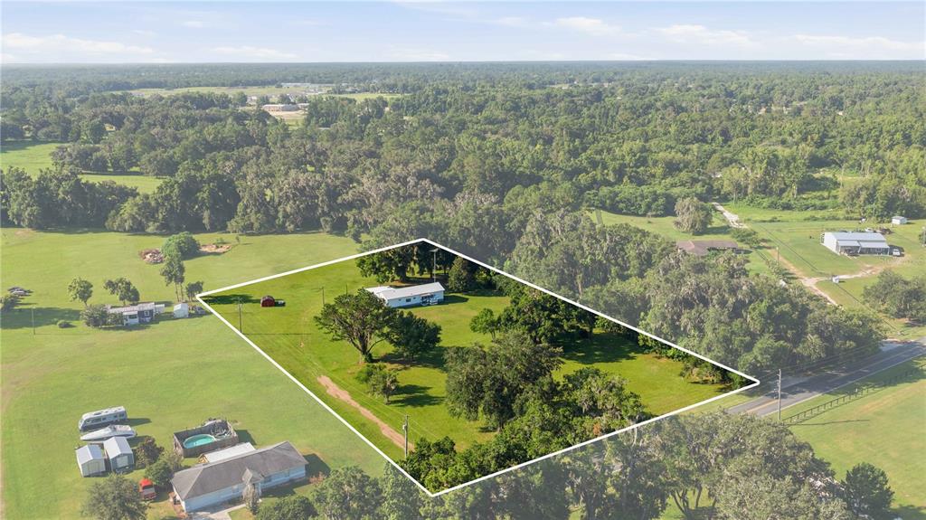 4950 Southeast 112th Street Road Belleview, FL 34420 - Photo 4 of 32