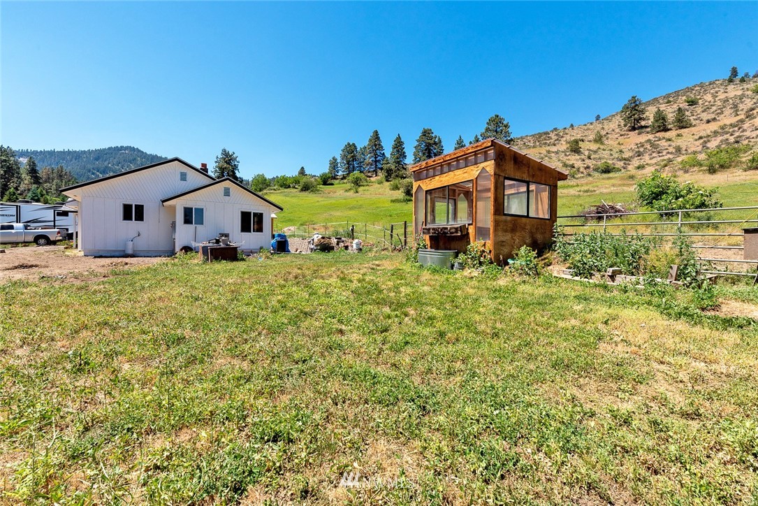 2430 Halvorson Canyon Road Wenatchee, WA 98801 - Photo 33 of 40 Gallery Image 33