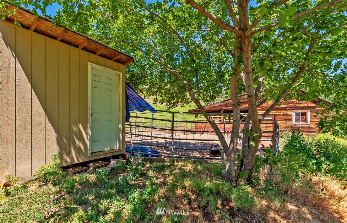 2430 Halvorson Canyon Road Wenatchee, WA 98801 - Photo 34 of 40 Gallery Image 34