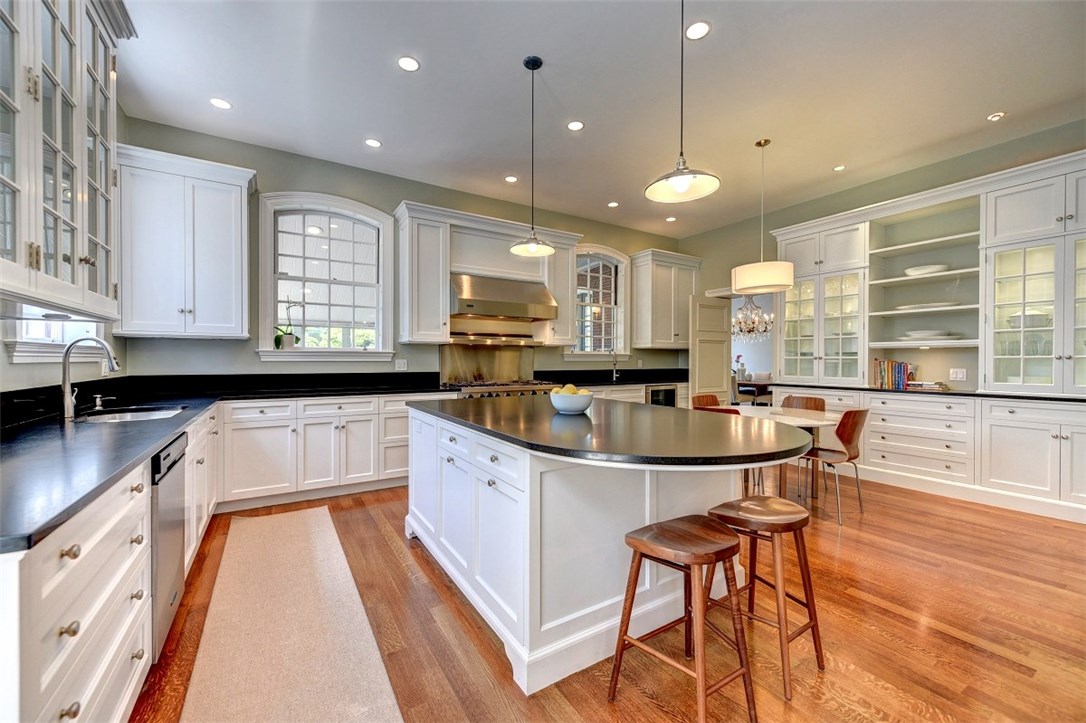 45 Balton Road Providence, RI 02906 - Photo 16 of 40 Gallery Image 16