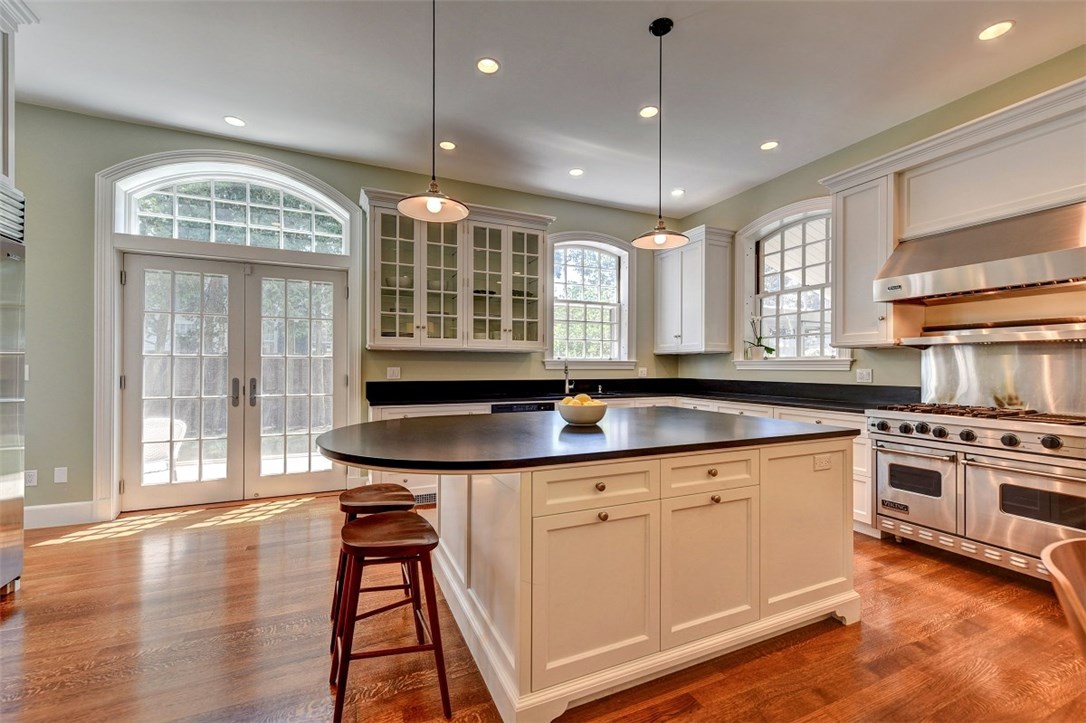 45 Balton Road Providence, RI 02906 - Photo 18 of 40 Gallery Image 18