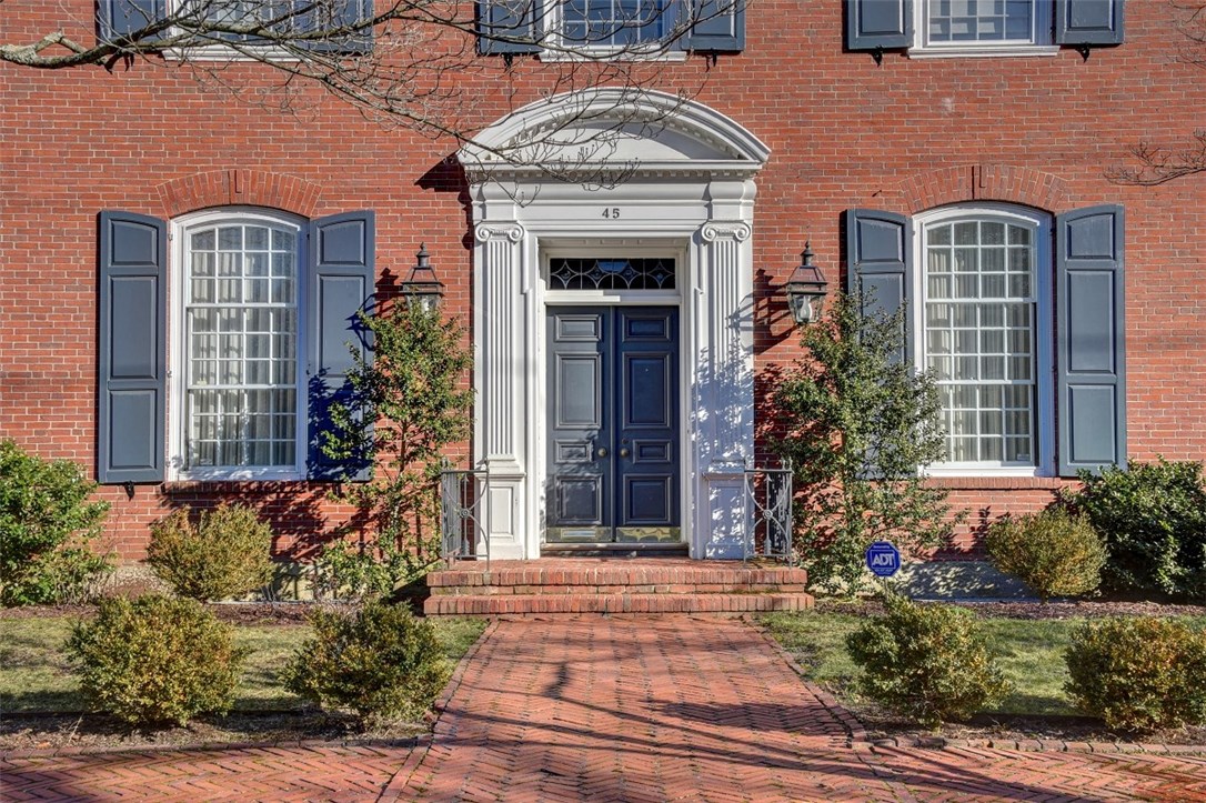 45 Balton Road Providence, RI 02906 - Photo 3 of 40 Gallery Image 3