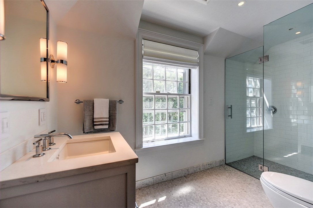 45 Balton Road Providence, RI 02906 - Photo 34 of 40 Gallery Image 34