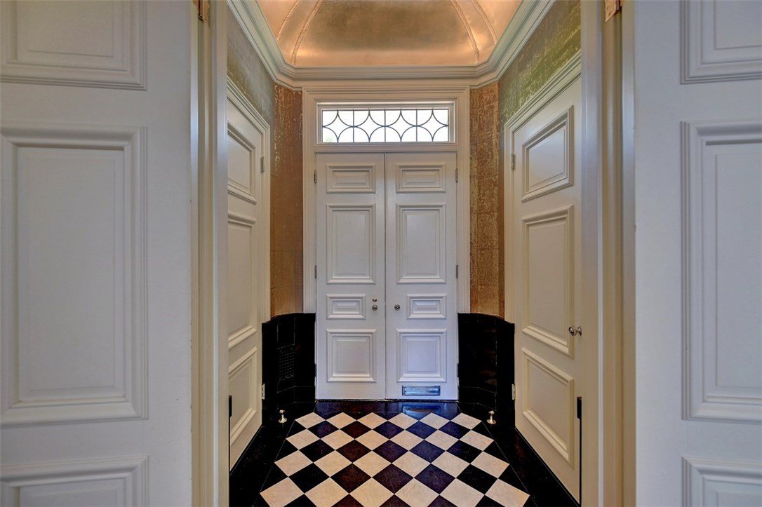 45 Balton Road Providence, RI 02906 - Photo 4 of 40 Gallery Image 4