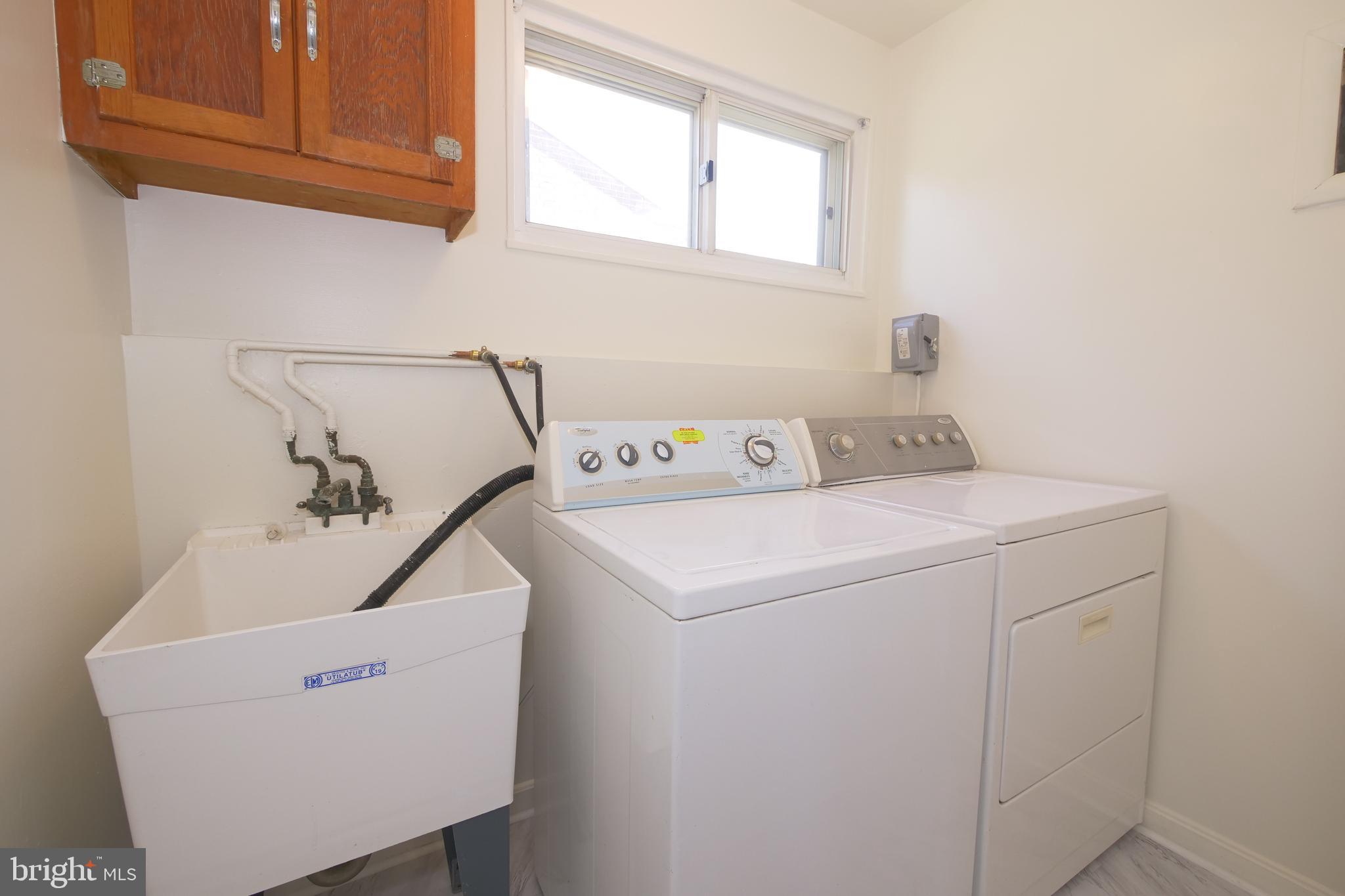 12811 Bluhill Road Silver Spring, MD 20906 - Photo 18 of 32 Lower Level Laundry Room