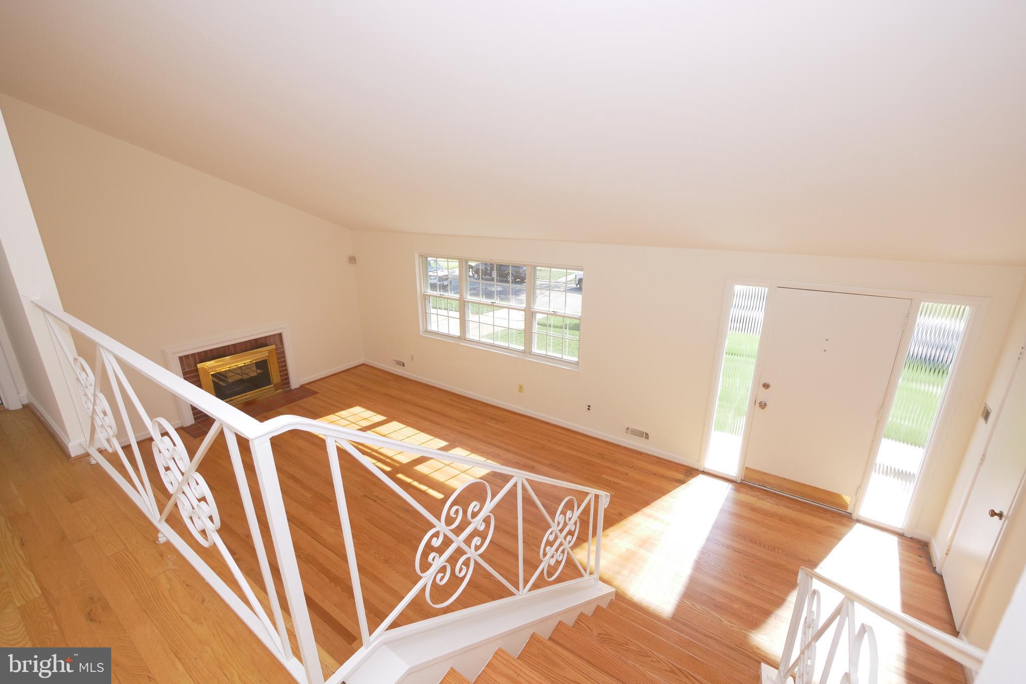 12811 Bluhill Road Silver Spring, MD 20906 - Photo 29 of 32 Living Room
