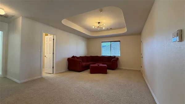 $670,000 | 841 Carolina Way, Lantana, TX 76226