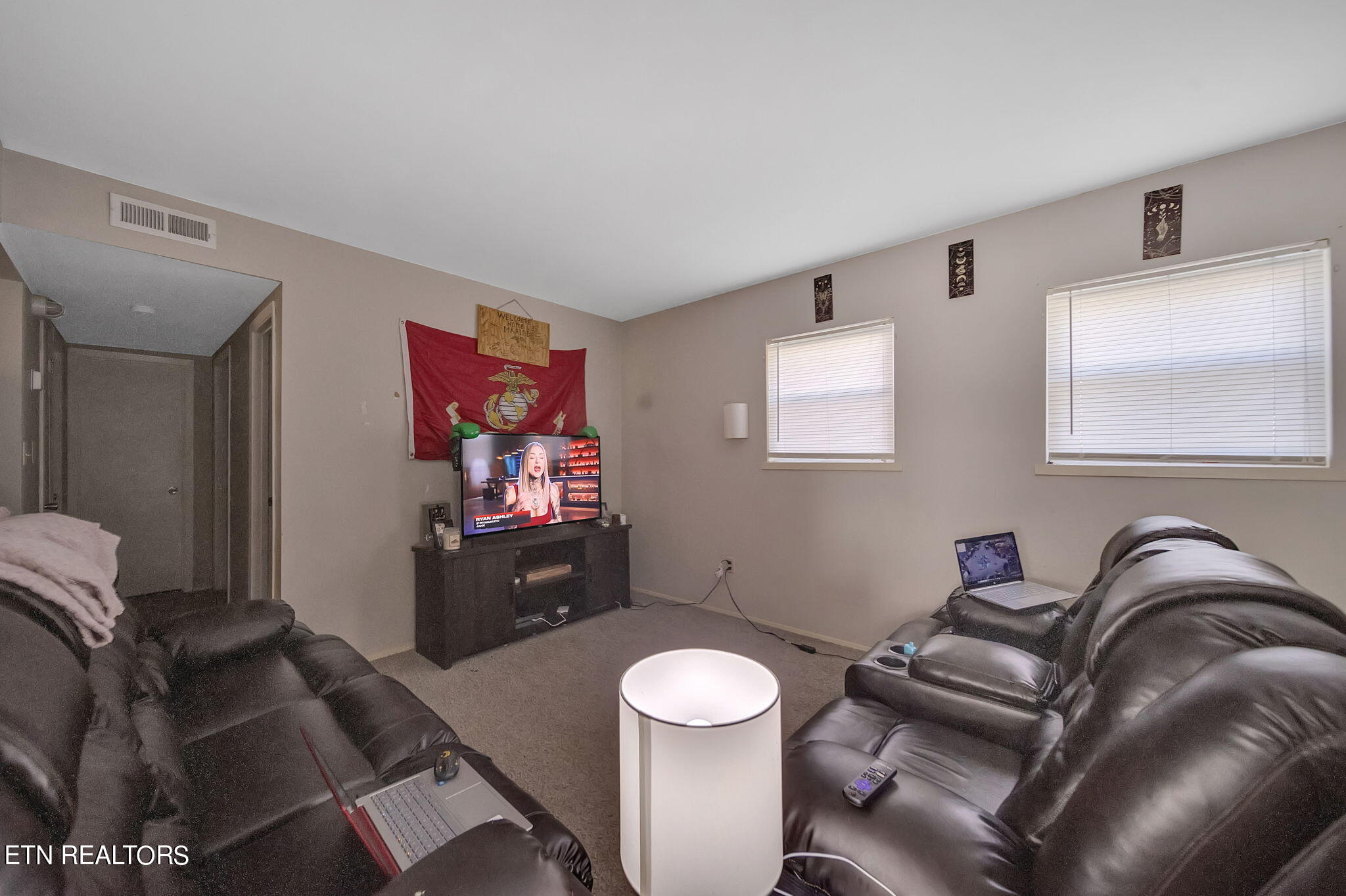 5012 O Barr Road Knoxville, TN 37914 - Photo 17 of 40 15-web-or-mls-217A4546