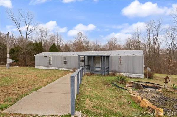 $393,000 | 1115 East Beasley Road, English, IN 47118