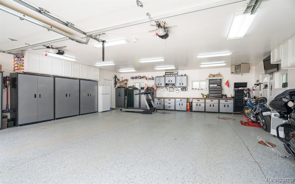 8660 West Sargent Road Fowlerville, MI 48836 - Photo 33 of 48 Gallery Image 33